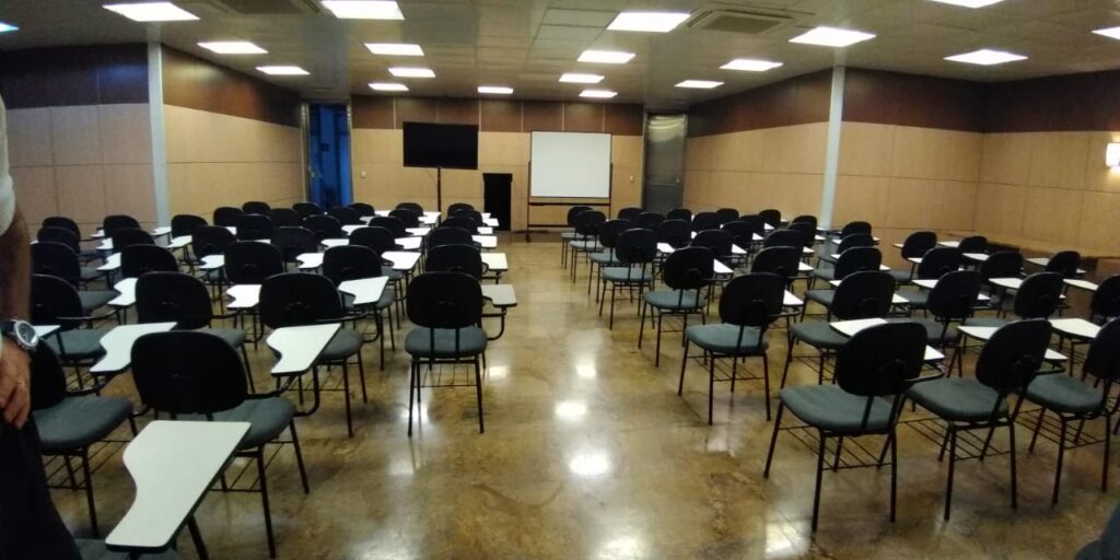 Auditório Terreo 90 cadeiras